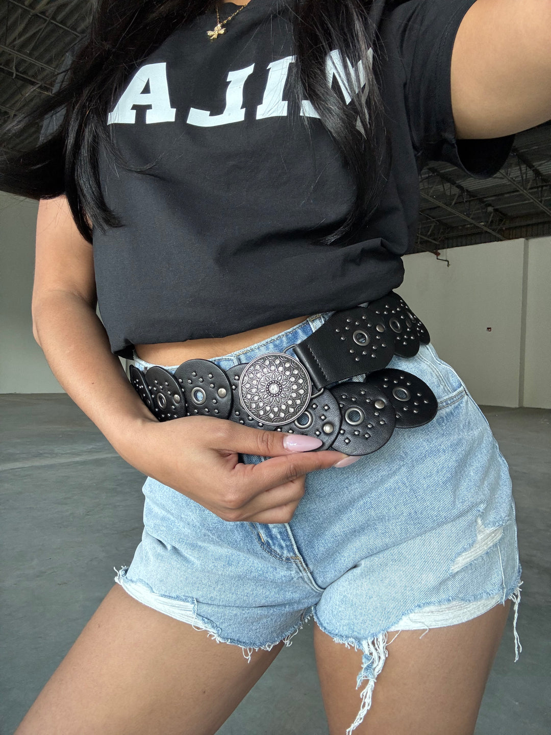 Western Studded Circle Disc Belt