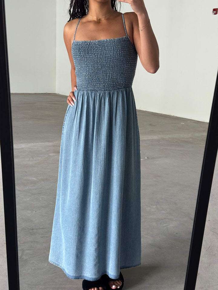 Bayside Chambray Midi Dress