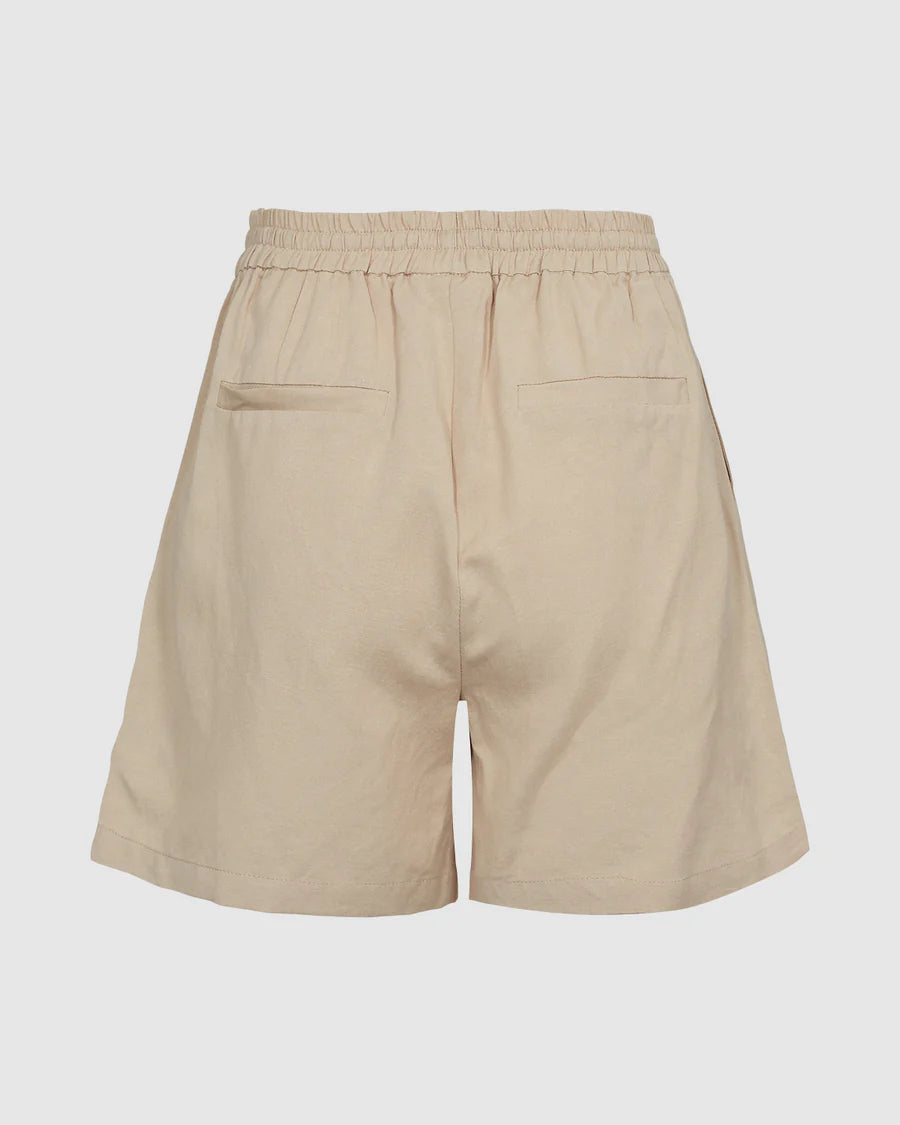 Amilie Shorts