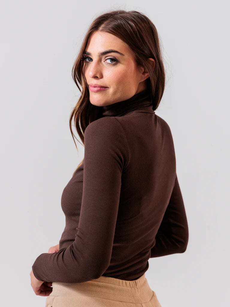 Ribbed Turtleneck