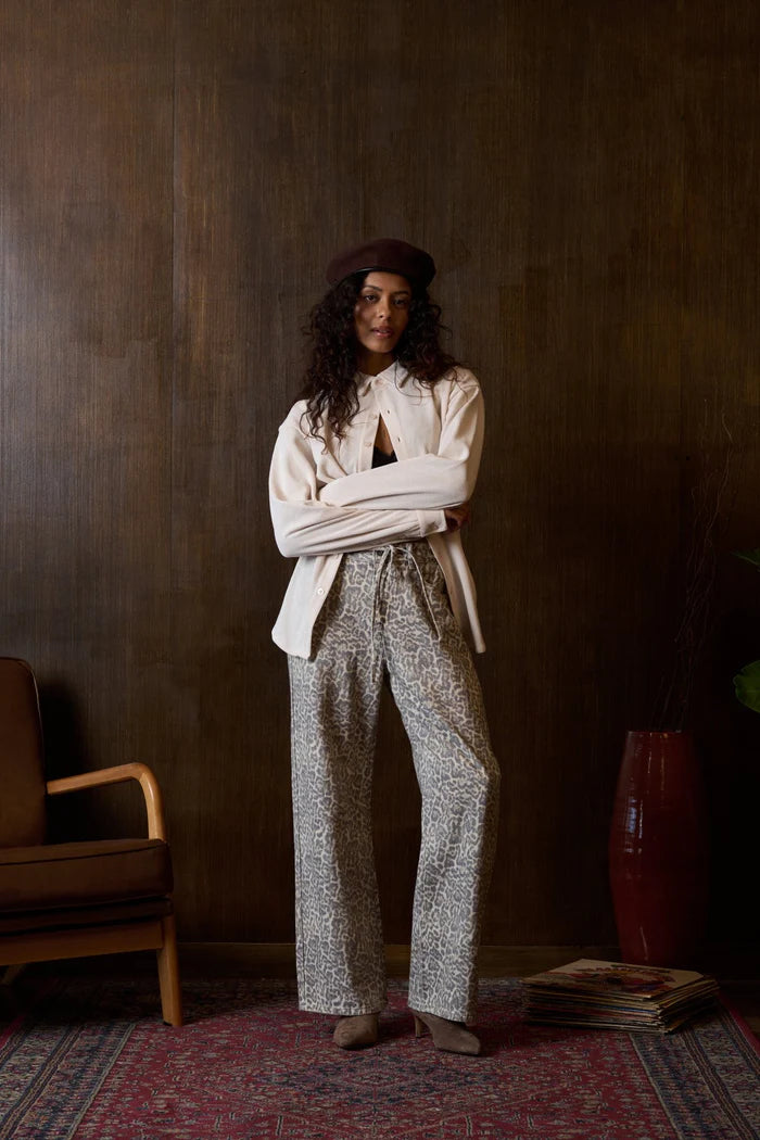 Shelly Leopard Wideleg Jean