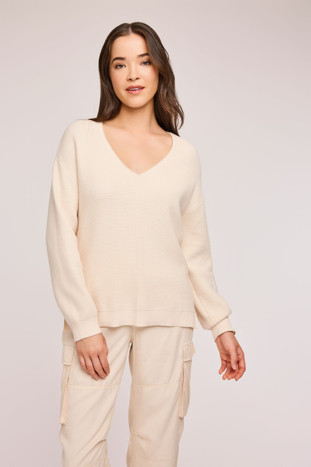 Lisbon V-Neck Knit Pullover