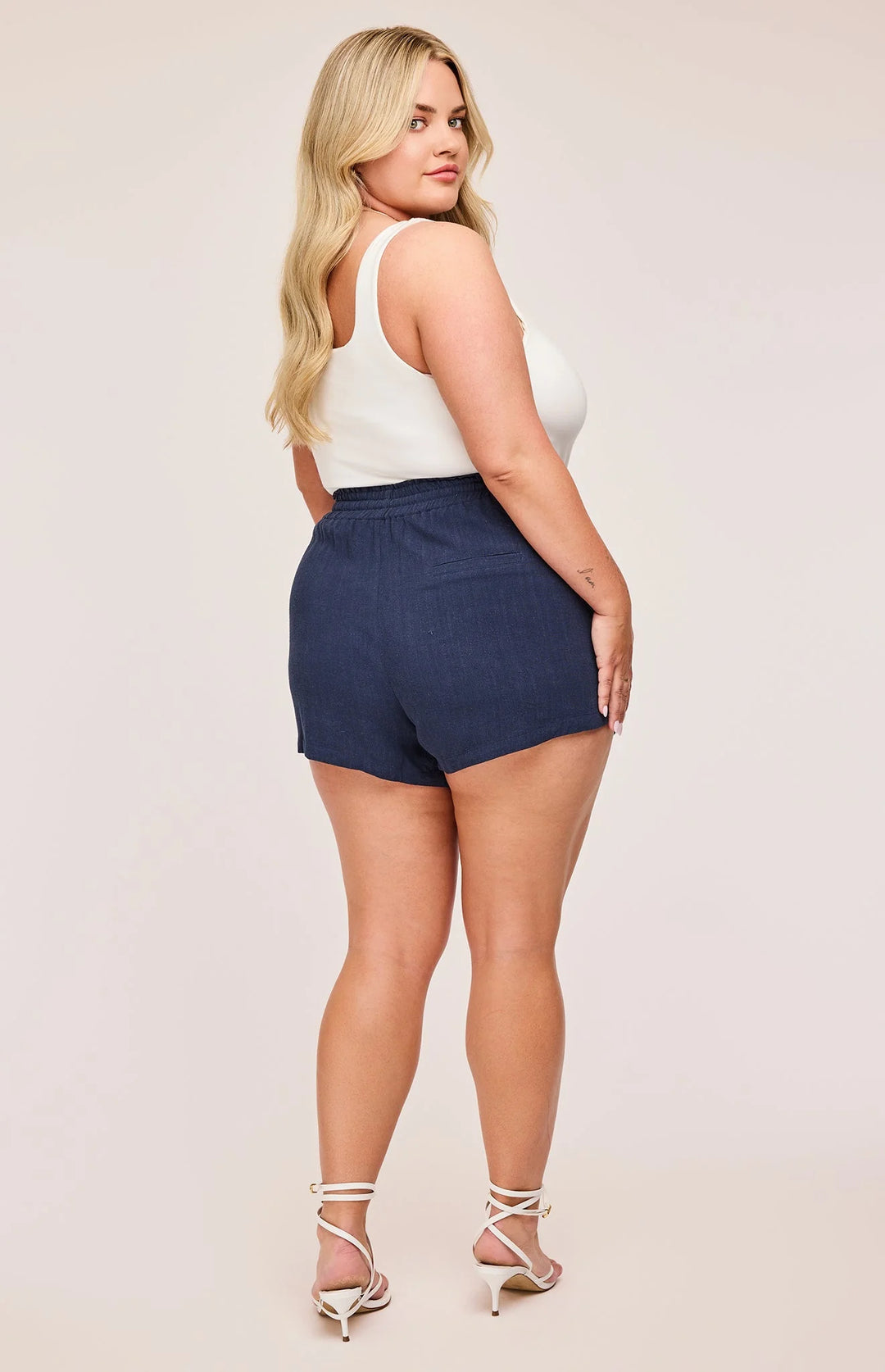 Suki Linen Shorts