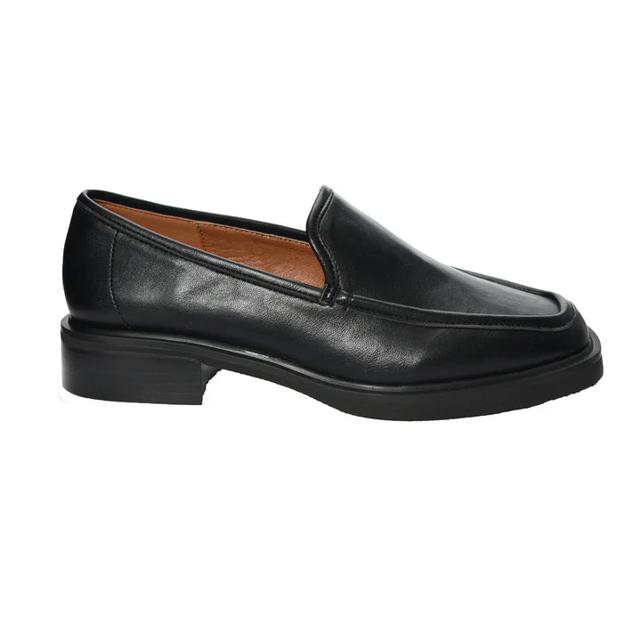Sabra Loafer