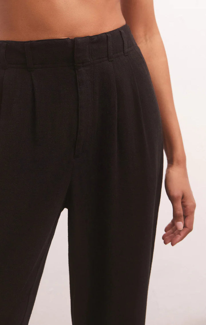 Farah Pant