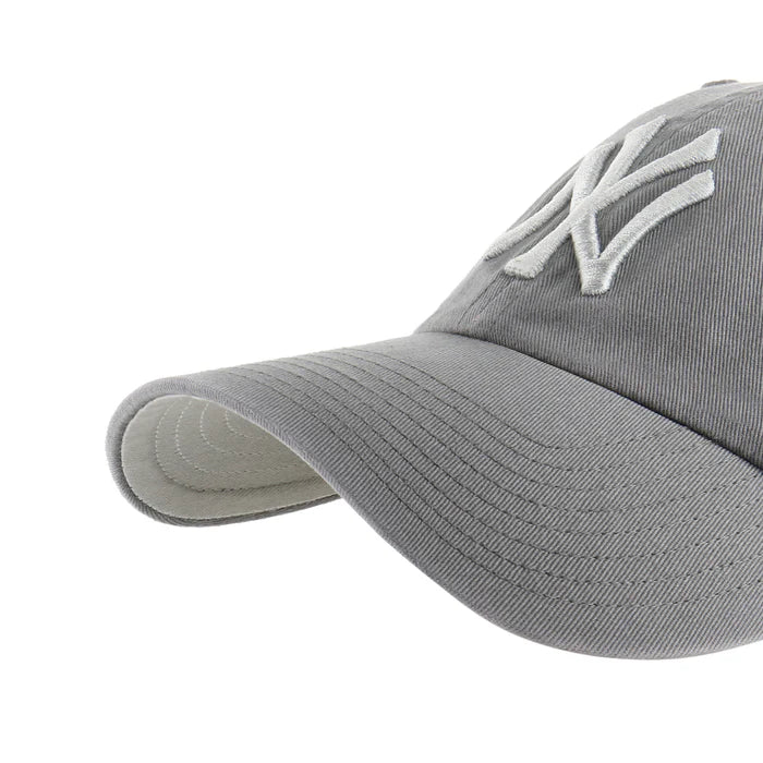 New York Yankees '47 Clean Up Cement