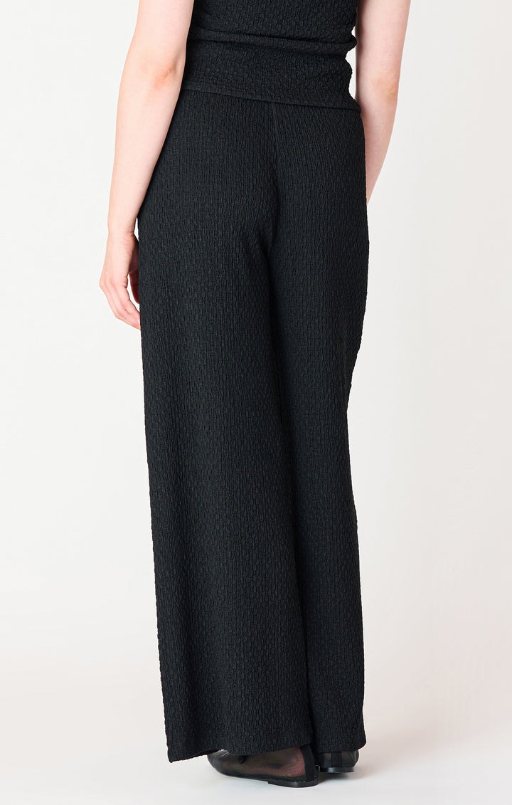 Liana Textured Wide Leg Pant