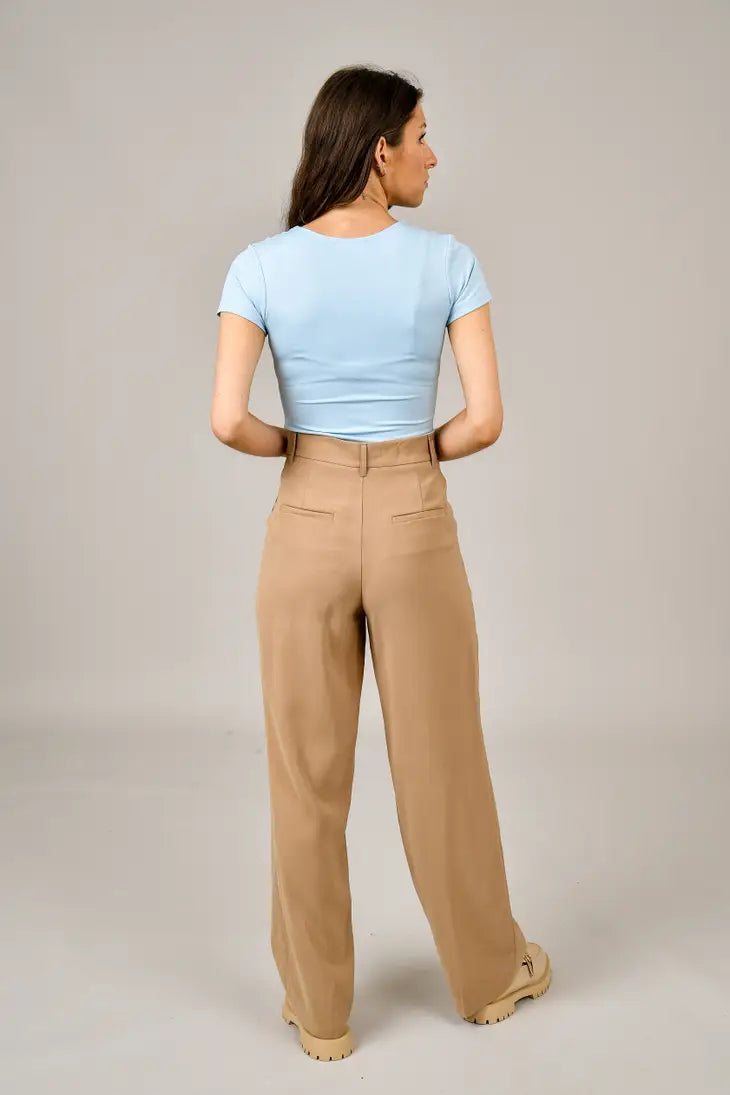 Brynn Pleated Trouser